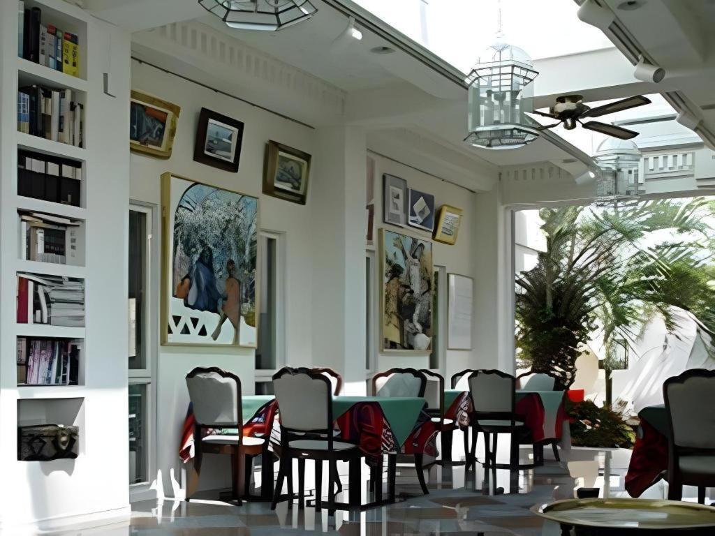 Arabian Art Hotel & Gallery Ондзюку Экстерьер фото